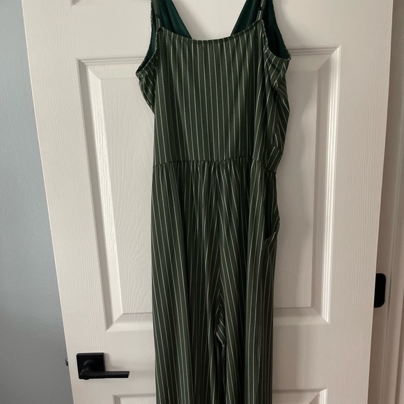 Romper - Picture 4 of 4